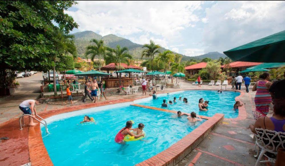 Jarabacoa River Club & Resort Εξωτερικό φωτογραφία